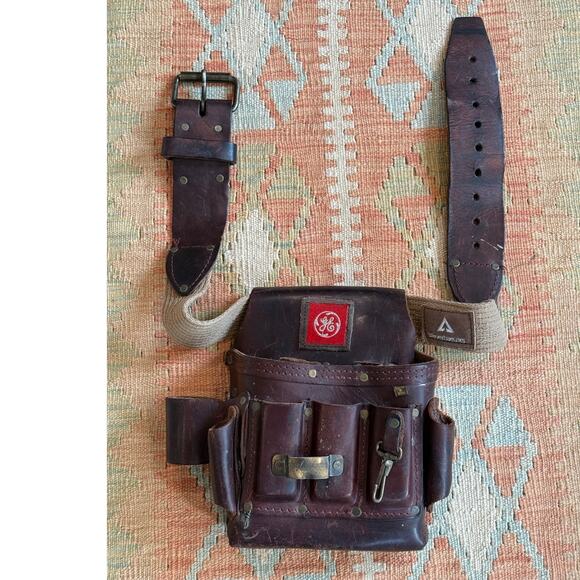 Vintage GE Leather Utility Tool Belt Made in Mexico CC-526-GE Weyerhaeuser Belt - Picture 1 of 14
